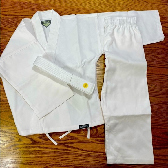Karate Uniform - Picture 3 of 6